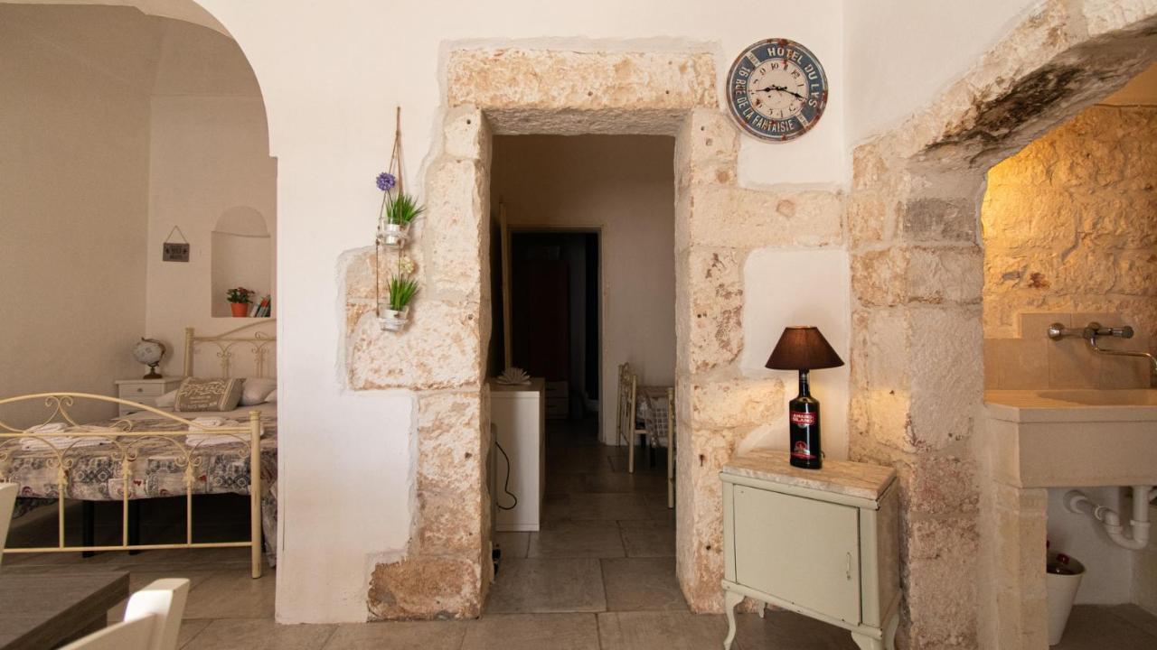 Appartamento Casetta Vicolo Ennio by Typney Ostuni Esterno foto