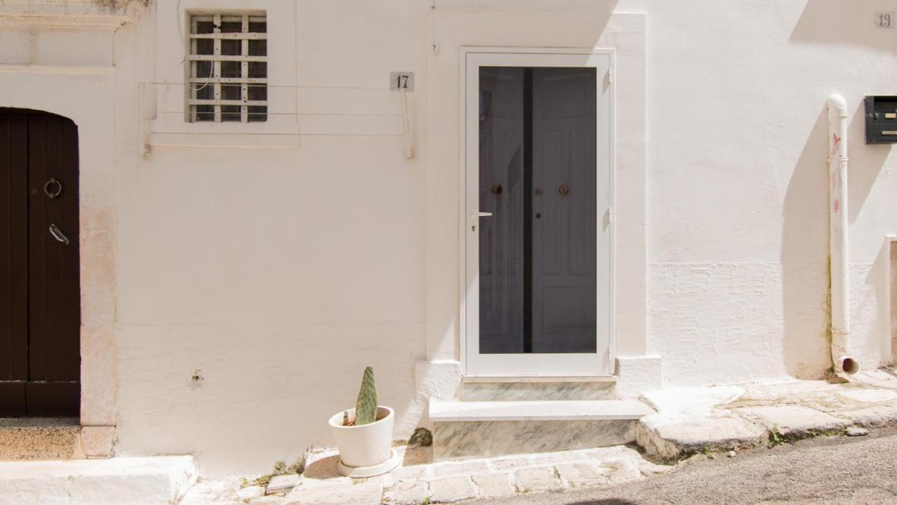 Appartamento Casetta Vicolo Ennio by Typney Ostuni Esterno foto
