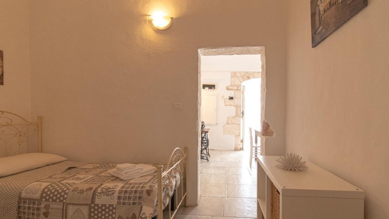 Appartamento Casetta Vicolo Ennio by Typney Ostuni Esterno foto